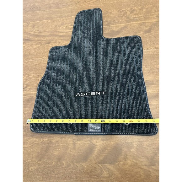 2021 Subaru Ascent Front Left Driver Carpet Floor Mat Gray And Black - Picture 6 of 6